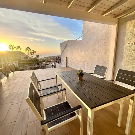 Ocean Terrace אדחה